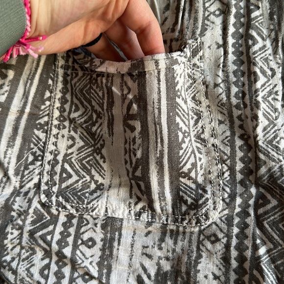 Cali 1850 Los Angeles Tribal Print Shorts Size L with front and back pockets! - Picture 9 of 10